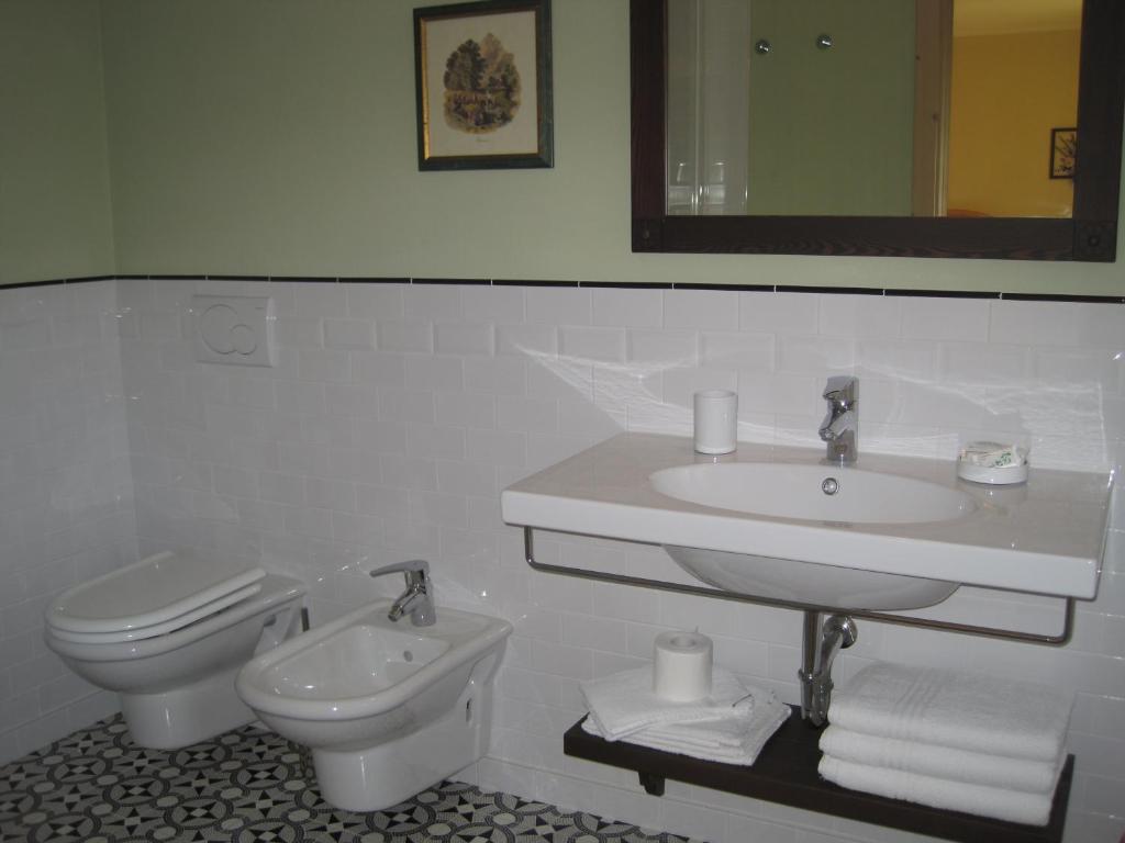 Agritur Maso San Bartolomeo Villa Romeno Szoba fotó